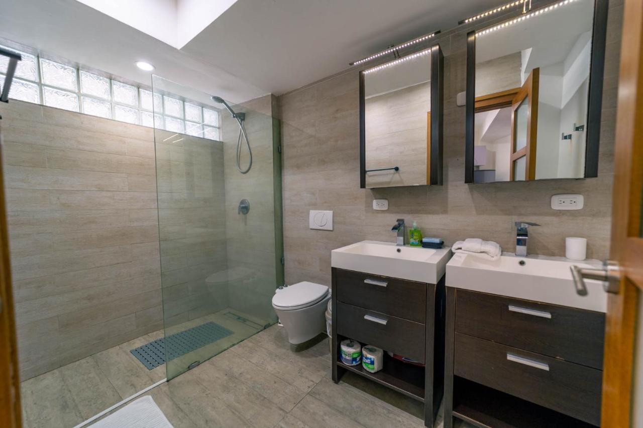 Kite Beach Oceanfront 1St Row Two Bedrooms And Patio 카바레테 외부 사진